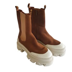 New Post XChange PX Amara Suede Leather Chelsea Chunky Lug Sole Ankle Boots 6